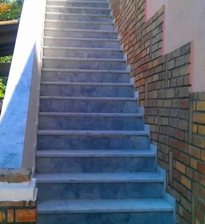 Apartamento Gerekos And