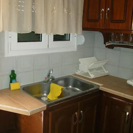 Apartamento Gerekos And